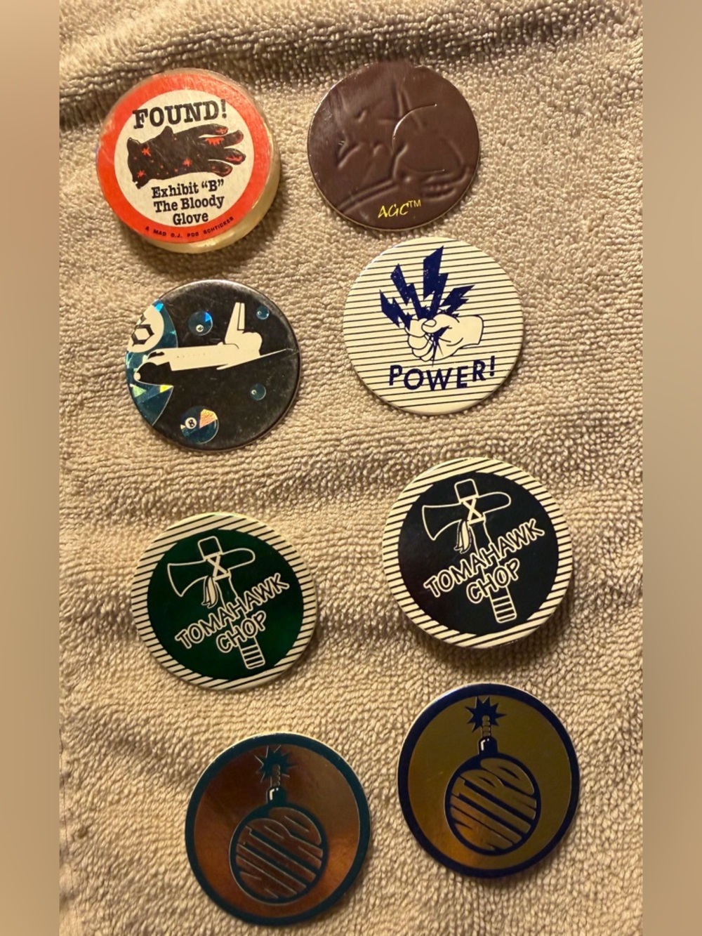 Vintage Unique Pogs - Assorted Graphic Designs (Blue, Green, Black, Red)